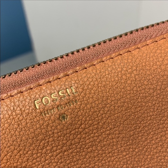 Fossil Sydney zip phone wallet - Picture 7 of 7